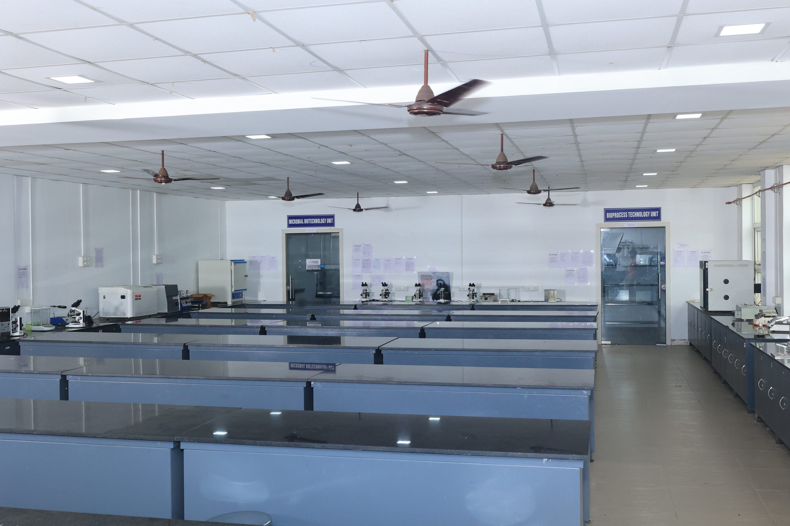 Biotech Lab - PG